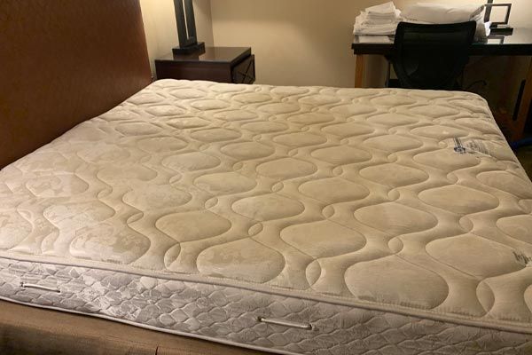 Mattress cleaning by Cleaning Solutions